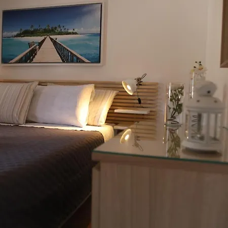 Pino - Donna Rosa Apartment
