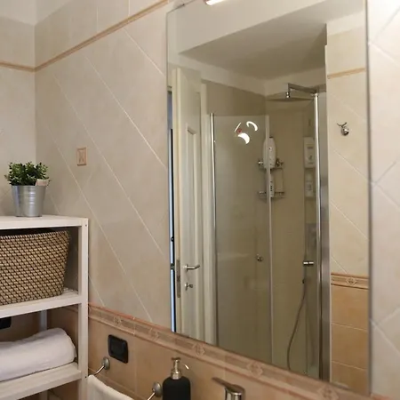 Pino - Donna Rosa Apartment Cefalu